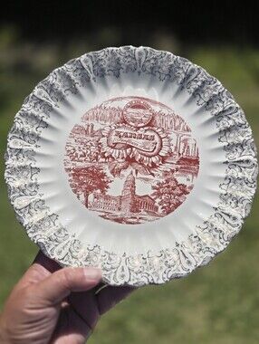 Vintage Kansas "The Sunflower State" 10" Souvenir Plate Red Transferware
